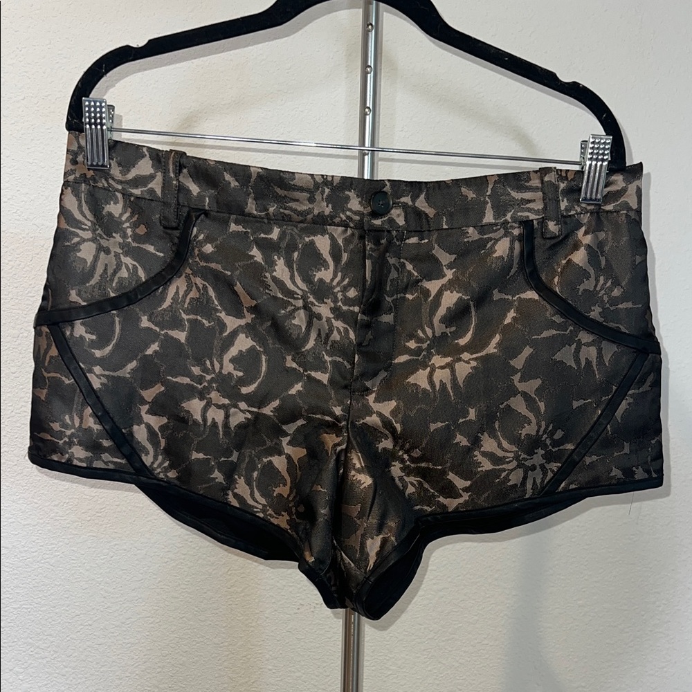 PJK Patterson J. Kincaid Truffle Dress Shorts